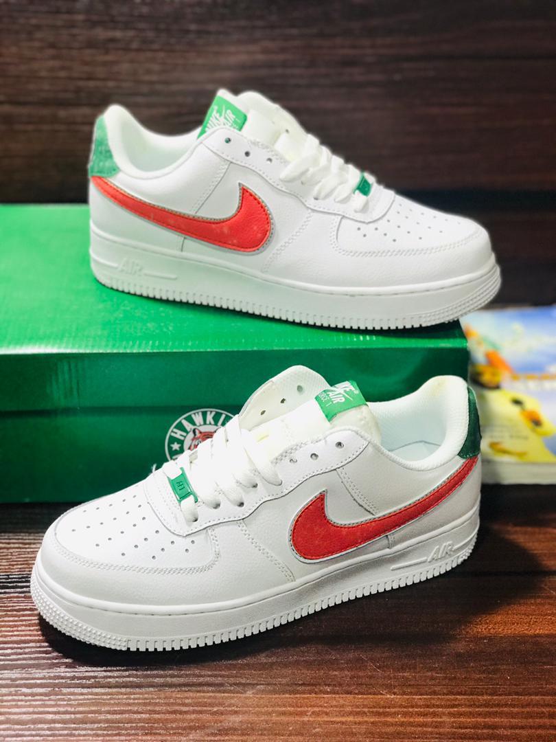 Komback Nike Air Force 1 Shoes